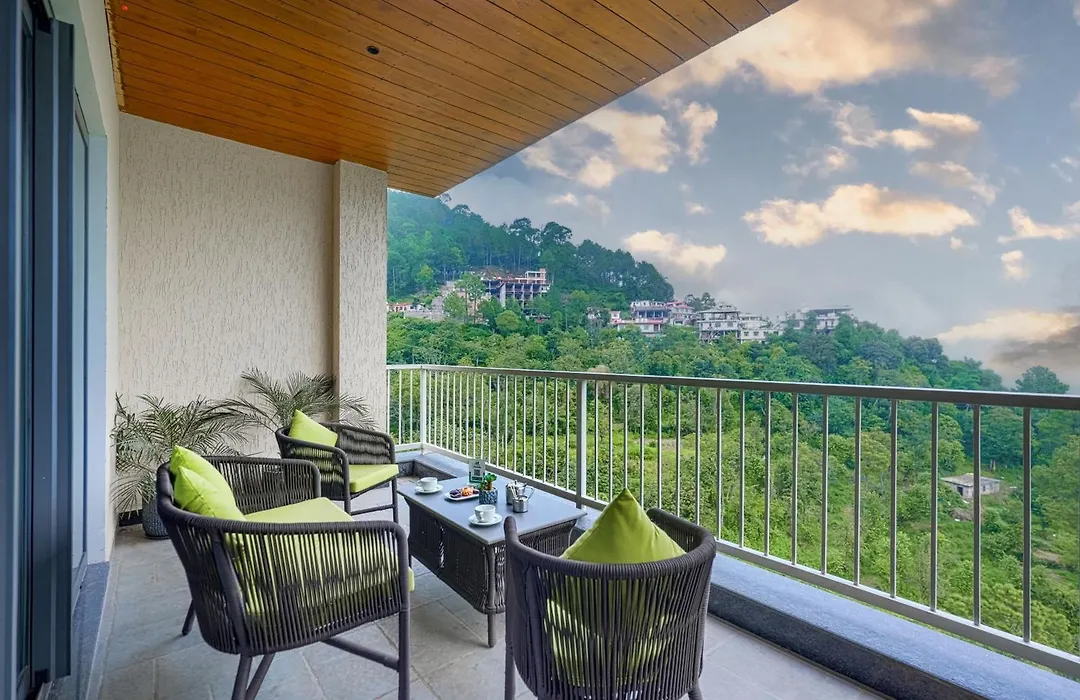 Jungle Lodge Resort & Spa-1